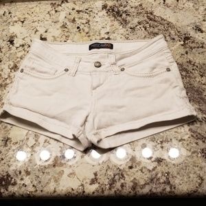 White Levi's Jean Shorts Size 3